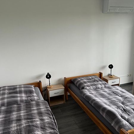 Bungalow ניאוס מראה חיצוני תמונה